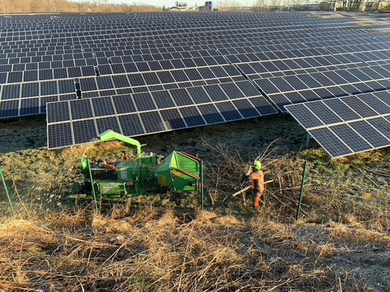 Technikservice an PV-Anlage